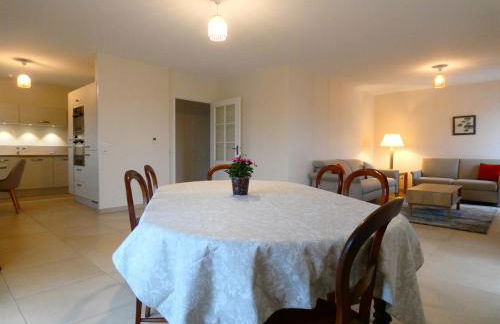 Appartement spacieux avec rooftop et garages privés à 3 min de la gare d'Épernon - FR-1-581-129 - Foto 6