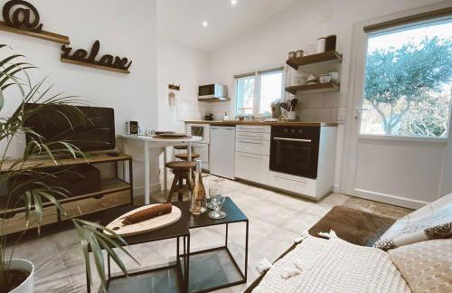 Charmant Studio Design Au Calme Avec Piscine - Foto 1