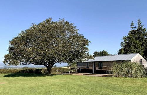 The Cabin at Barnstormers, luxury woodland setting - Foto 1