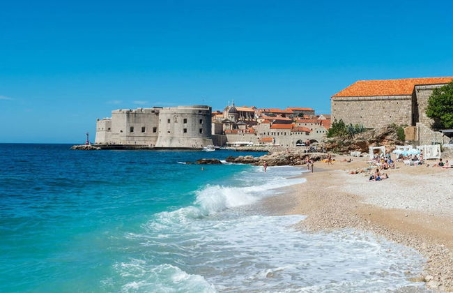 Stone Holiday Home in Brotnice Dalmatia with Outdoor Hot Tub - Foto 19