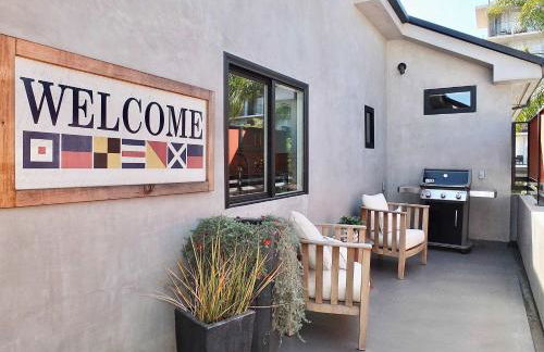 Naples Luxury Retreat - 3 BDR Stay for 6 w Rooftop Patio - Photo 8