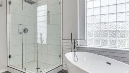 Large 3 Bdrm two story House in East Dallas - Foto 3, Shower