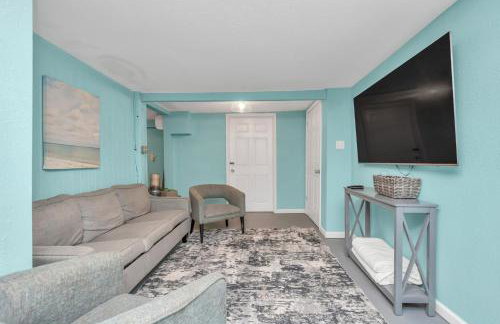 Sleep a Group of 7 in this Spacious Galveston Studio - Minutes to Beach! - Foto 24