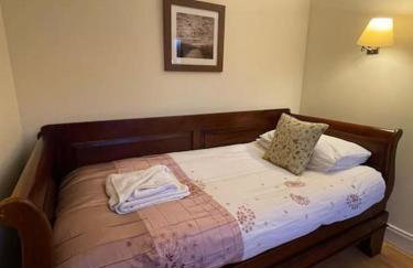 The Furze Farmhouse near St Andrews - Photo 11