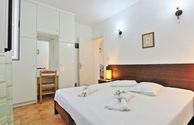 Dina Beach Front Apartment - Foto 24