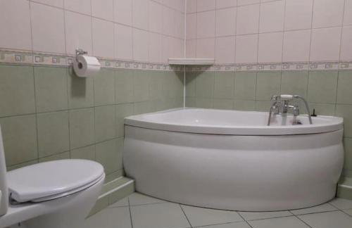 Przytulny domek w Nadolu, blisko Dębki i Białogóra - Foto 10