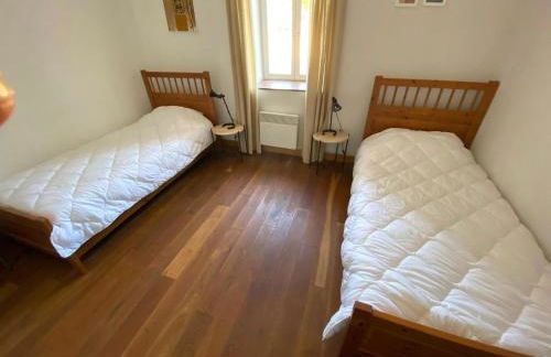 Villa in France with Private Pool and Garden - Foto 10