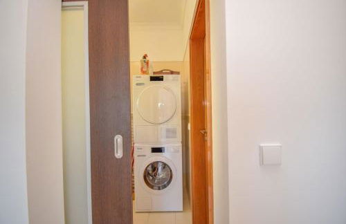 Spacious 4-Bedroom Villa with Private Heated Pool in Quinta da Beloura Sintra Ideal for Families & Long Stays - Foto 19