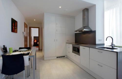 Fisa Rentals Les Corts Apartments - Photo 11