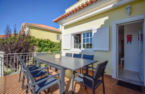 Spacious 4-Bedroom Villa with Private Heated Pool in Quinta da Beloura Sintra Ideal for Families & Long Stays - Foto 20