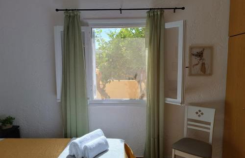 Golden Horizon Retreat, tranquil atmosphere next to the sea! - Photo 23