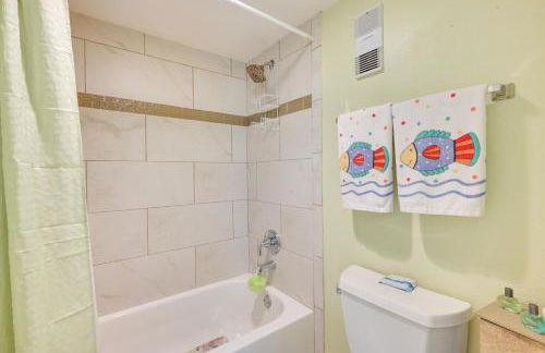 Resort-Style Penthouse with Patio in Hudson! - Foto 17