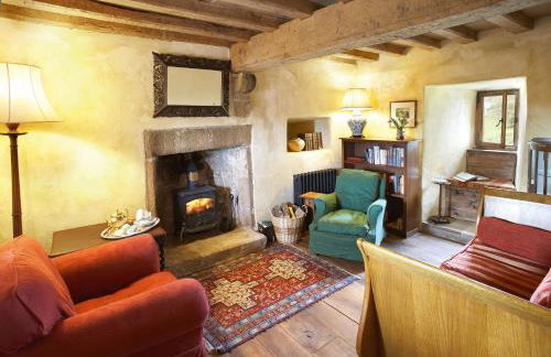 Scargill Castle - Photo 5