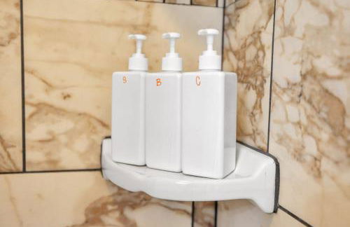 Single Story Pet Friendly Home, with Fenced Yard, Fire Pit, 5min to Downtown!! - Foto 38