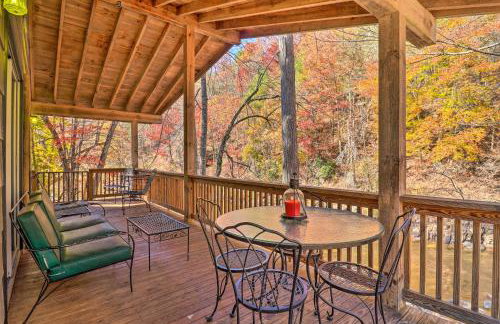 Creekside Retreat with Deck, 18 Miles to Wolf Ridge - Foto 25