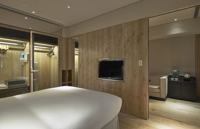 Gloria Residence - Photo 8