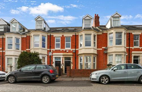 St Georges Apartment - North East Escapes - Photo 48