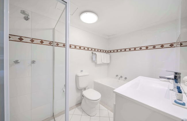 Oaks Sydney Castlereagh Suites - Photo 53