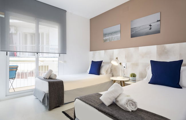 Sitges Group Calm Beach - Foto 27