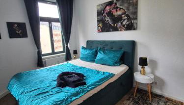 Monkey Magic Mansion 2 BR, next to tram and lake - Foto 2