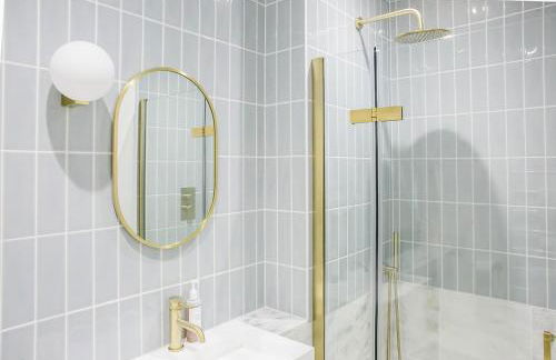 Chic Brighton Garden Apartment - Sleeps 6! - Foto 9