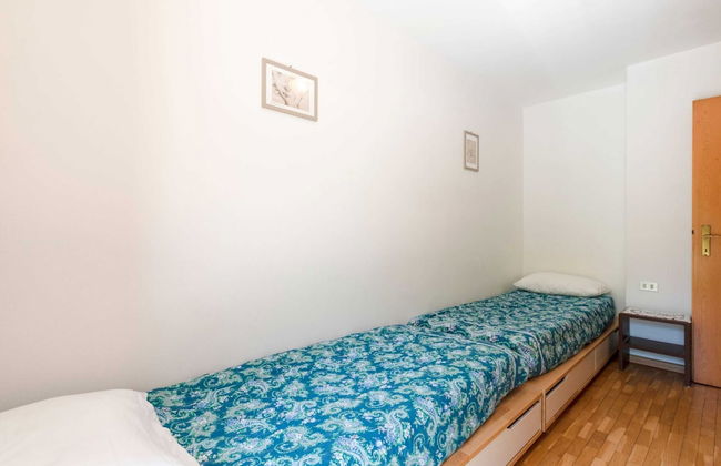 Spacious Chalet with Garden near Ski Area in Tyrol - Foto 7