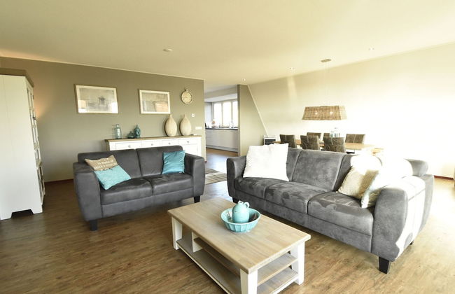 Modern Holiday Home in Westerland - Photo 14