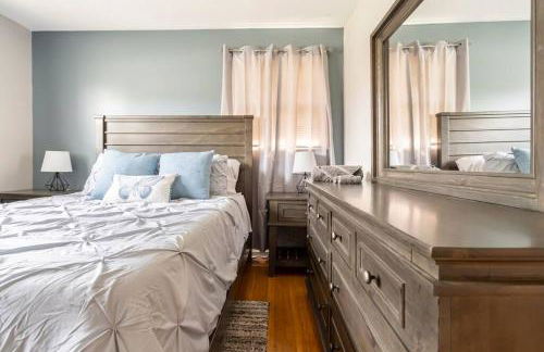 Updated home near Fort Jackson - Foto 4