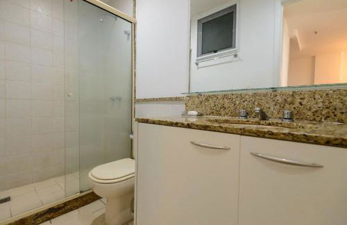 Flat c/ Limpeza Diária e Estacionamento - LB507 - Foto 39