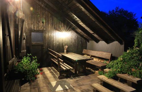 WoodenHouse with two Apartments - Foto 3