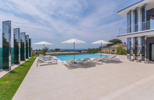 Villa Gabrijela for 10 people near Novigrad with 66 m2 heated pool and sea view - Foto 16