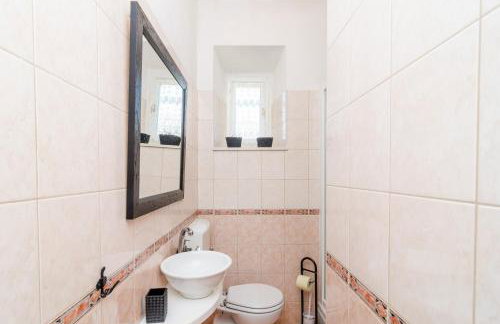 Stone House DiMaTo - Photo 32