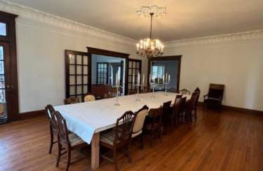 The Governor's Mansion - A Step Back in Time. - Foto 46