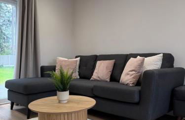 Middleton Mews- 3BR- Wollaton Park-Hospital & Uni - Photo 13