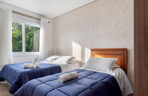 Casa de Pedra 2 Suítes c/ Piscina by Achei Gramado - Photo 5