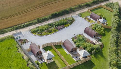 Hillside Havens - Photo 2