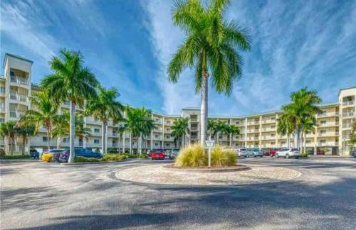 Breathtaking Waterview Condo! - Foto 42