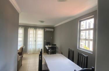 Aconchegante Apartamento na Praia da Enseada - Foto 13