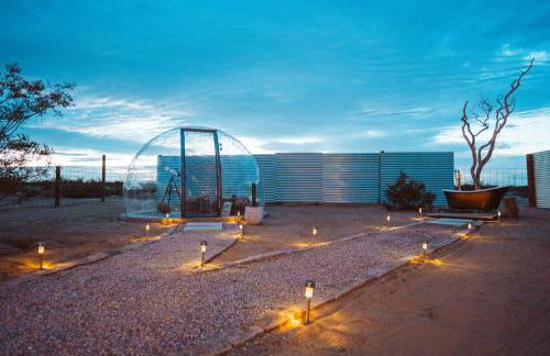 Romantic Desert Escape - Stargazing Dome, Hot Tub, Fire Pit, Hammocks, Cowboy Pool - Foto 61