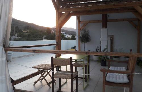 Little Penthouse with Open Terrace - Photo 21