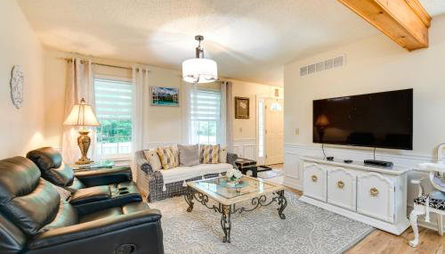 Hot Tub, Game Room and Fire Pit Pocono Summit Home! - Foto 4