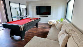 Villa 75m2 avec Piscine et Jacuzzi privés, Sauna et Home-Cinéma à 800m des Commodités - Foto 5, Game Room