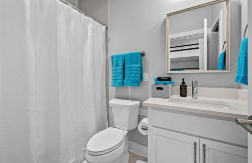 City Heights - Broadway Designer Condo - Foto 18