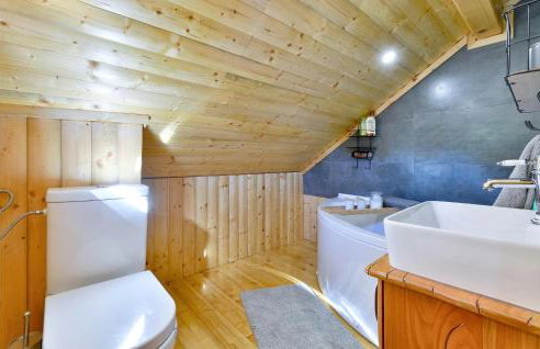 Beautiful Home In Kraljev Vrh With Wifi - Foto 28