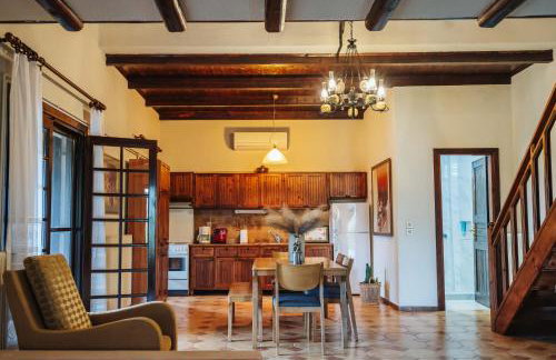 The Tree House - Photo 12