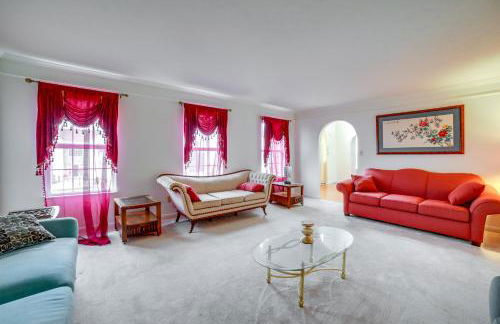 Fireside Gatherings Pet-Friendly Apollo Home - Photo 14