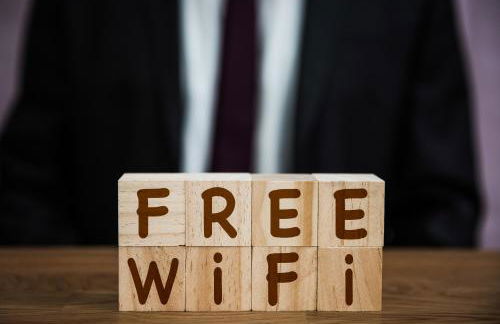 Luxurious Townhome W/3 Master Suites gated Parking - Photo 34