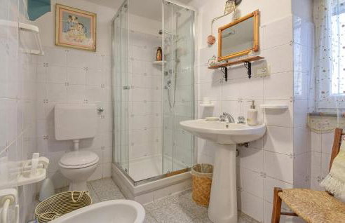 3 Bedroom Cozy Home In Lumarzo - Foto 20