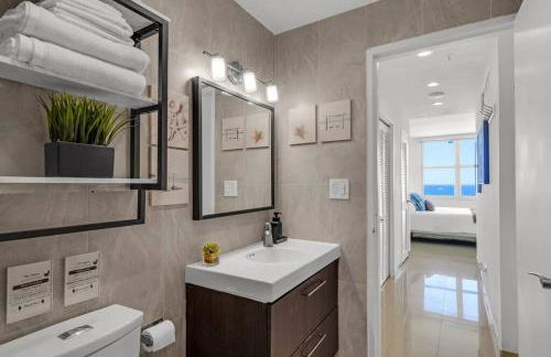 Serena Miami Beachfront 2 Bedrooms with Direct OceanView and Parking - Foto 17