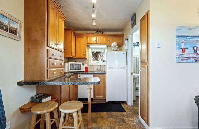 A Wave From It All Sleeps 4 - Photo 6